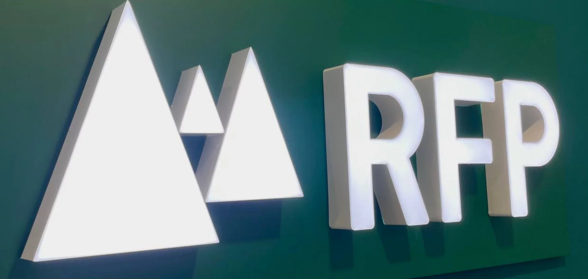 Центр карьеры RFP - Портфолио Центр карьеры RFP - Портфолио Decorazza